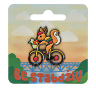 Ženkliukas voverė ant dviračio Ženkliukas voverė ant dviračio